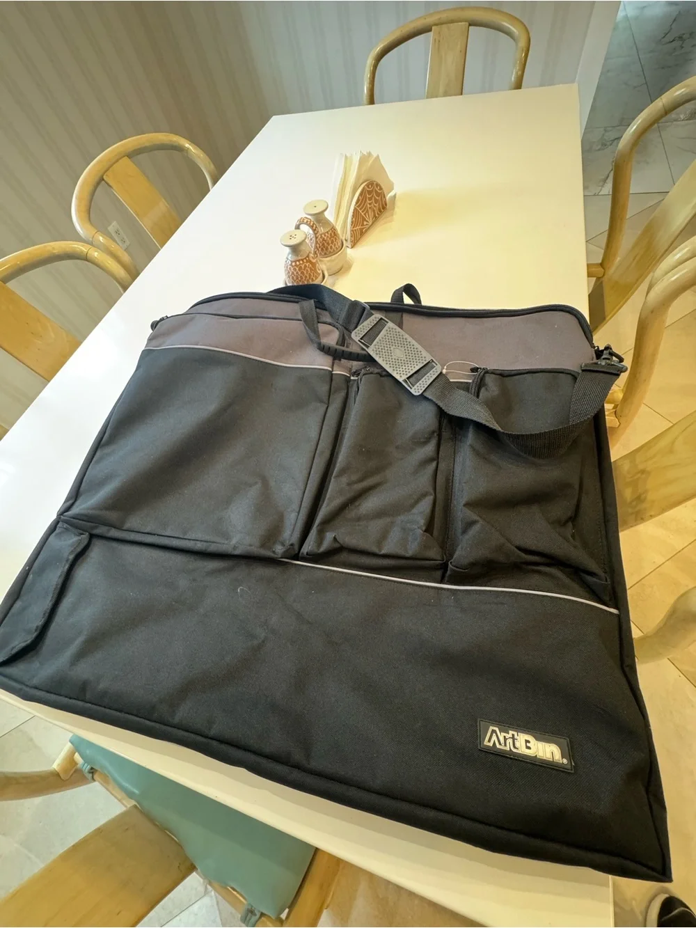 Art Bag for Art school great condition